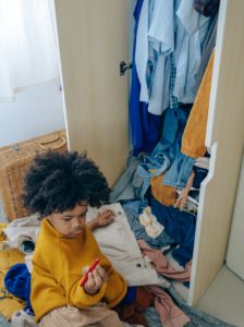 A child with an untidy room